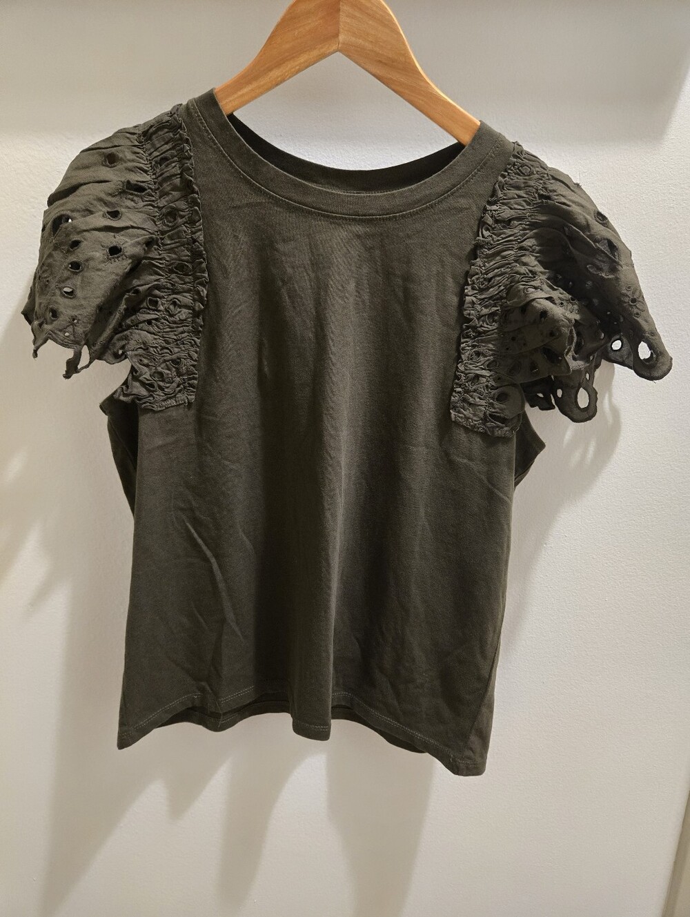 Express Womens Olive / Brown Ruffled Sleeve Top Size Medium